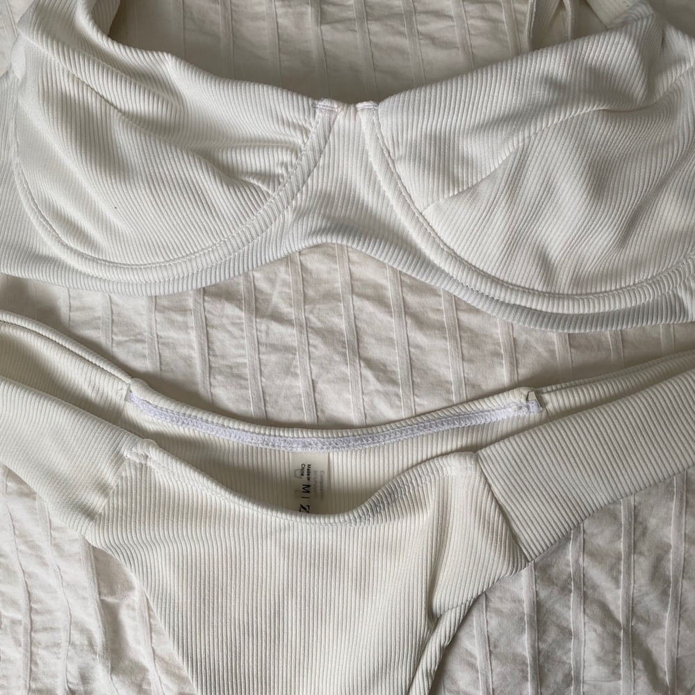 White Ribbed Bikini Set - Picture 2 of 5